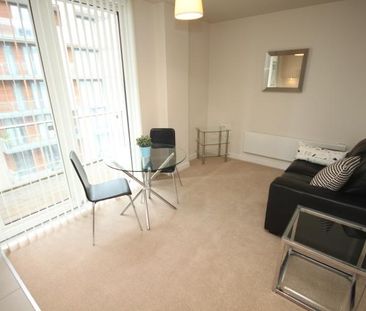 Studio to rent - Photo 1