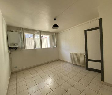 Location appartement 2 pièces 46.75 m² à Valence (26000) - Photo 2