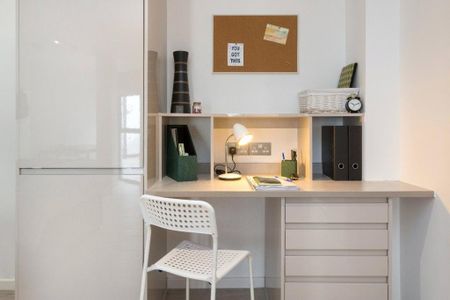 Studio to rent - Photo 5