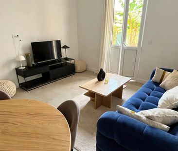Cagnes-sur-Mer - Appartement trois pièces avec jardin - Photo 2