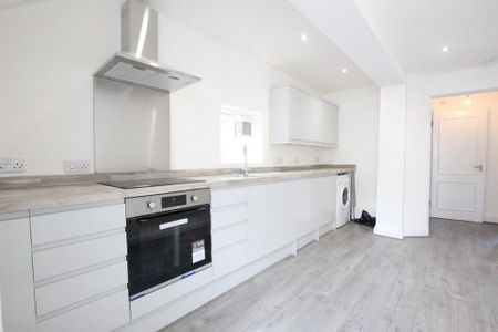 1 bedroom flat to rent - Photo 3