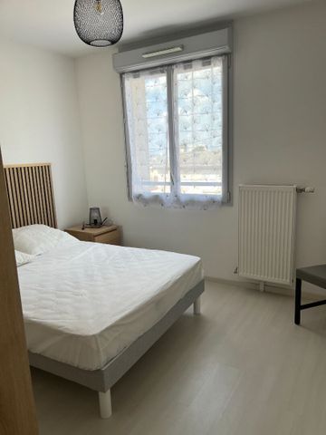 Location Appartement 2 pièces 39m² - Photo 4