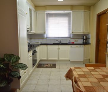 Charmante woning met magazijn – wordt volledig gerenoveerd opgeleverd - Photo 6