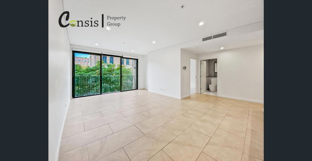 Partially Furnished Spacious One Plus Study at 'Mezzo' In Glebe - Photo 1