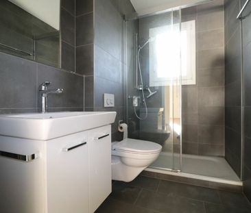 Erstvermietung nach Teilsanierung - gemütliche 3-Zimmerwohnung in R... - Foto 4