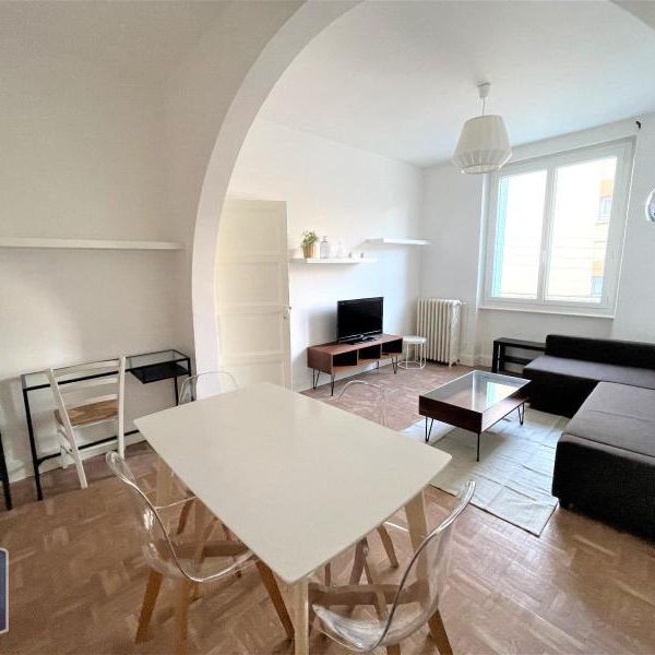 Location Appartement 2 pièces 41m² CHAMALIERES 63400 - Photo 1