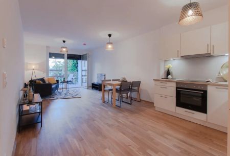 D2 Stadtoase- Modern, grün und topausgestattet - Photo 2