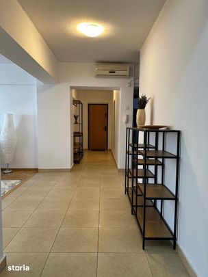 Apartament 4 camere de inchiriat | P-ta Lahovari | Romana | Lux - Fotografie 1