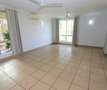 Well maintained family home!! - Photo 2