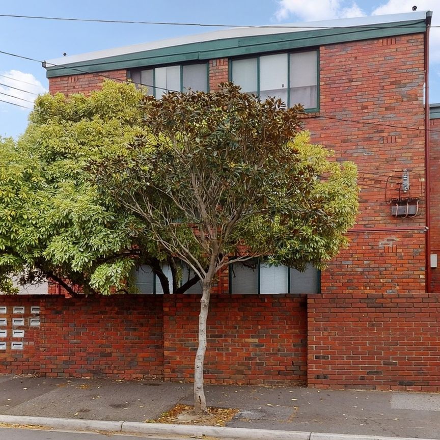 Stylish Inner-City Living in the Heart of Fitzroy - Photo 1