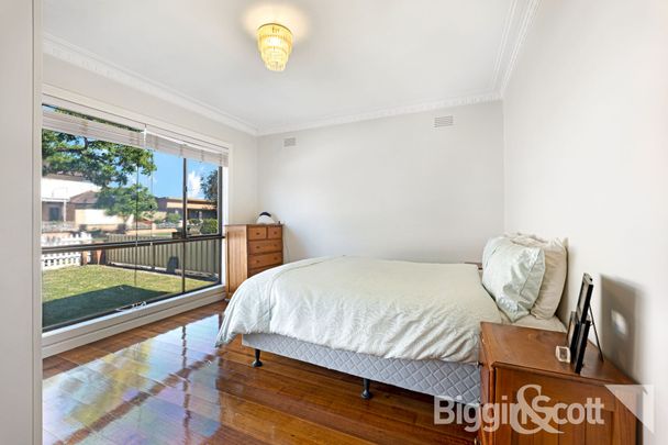 Attractive Family Home - Photo 1