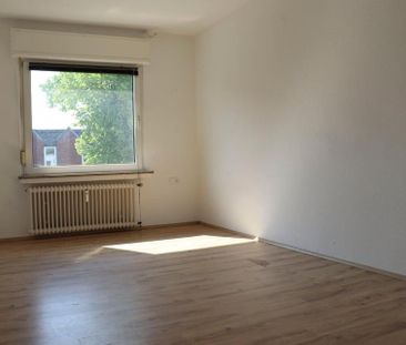 Ideal geschnitten – helle 2-Zimmer-Wohnung mit Tageslichtbad 6037.1... - Foto 1
