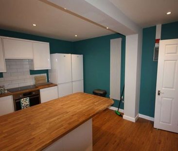 🌟 Looking for a Great Place to Call Home? Welcome to Fairview, Woki... - Photo 2