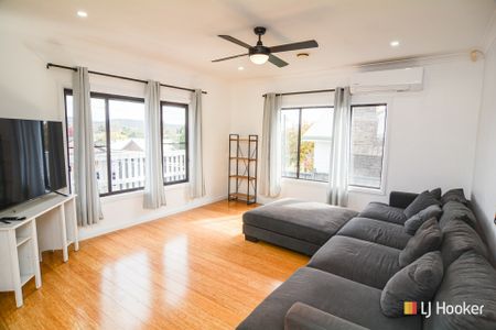 LOW MAINTENANCE & FULLY FURNISHED - Photo 4