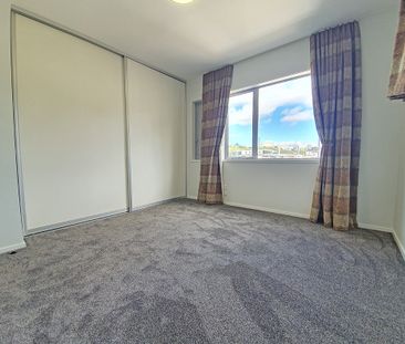 Seriously Convenient and Comfortable - Photo 6