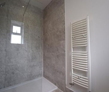 1 Bedroom Apartment To Let - Photo 3