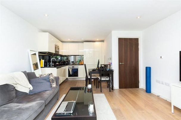 1 bedroom apartment to rent - Photo 1