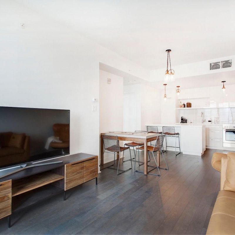 1050 Rue Drummond, #3705 - Photo 1