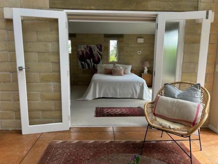 Magical Mediterranean Oasis in central Warkworth - Photo 2