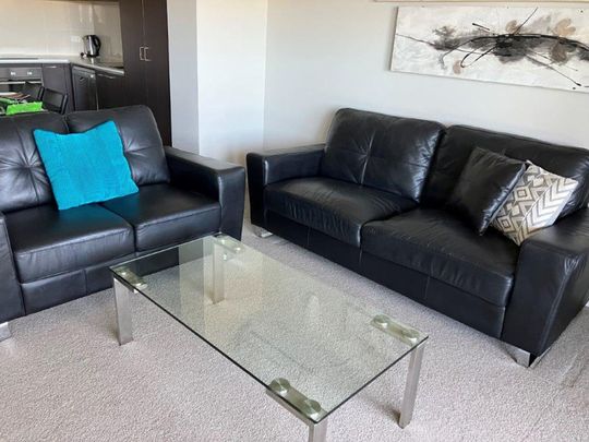 Luxury Living - 1x1 Pelago East Apartment - Photo 1