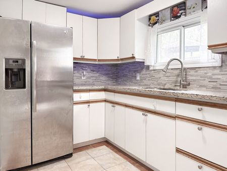 For Lease - 117 William Street Unit# Coach House, Whitchurch-Stouffville, Ontario - Photo 3