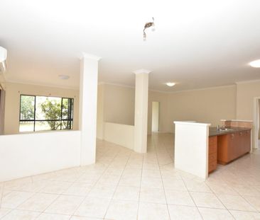 LARGE FAMILY HOUSE ON 530 SQM BLOCK - Photo 1