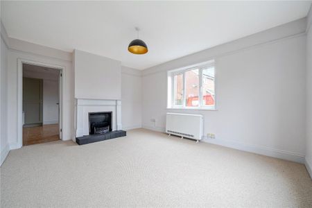 4 bedroom semi-detached house to rent - Photo 4