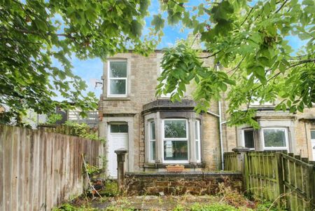 3 bedroom terraced house to rent - Photo 5