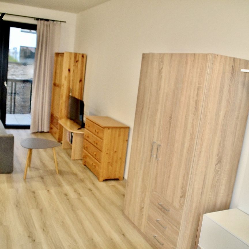 Pronájem bytu 1+kk 38 m² - Photo 1