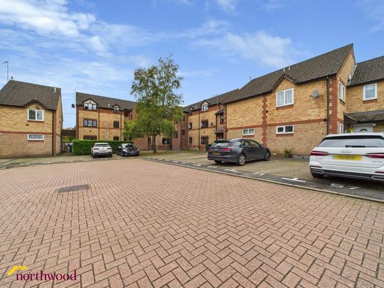 2 bedroom flat to rent - Photo 1