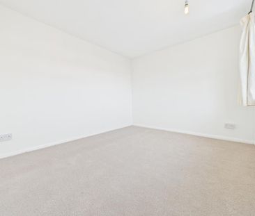 3 bedroom detached house to rent - Photo 1