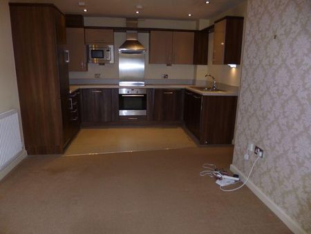 2 bedroom flat to rent - Photo 5