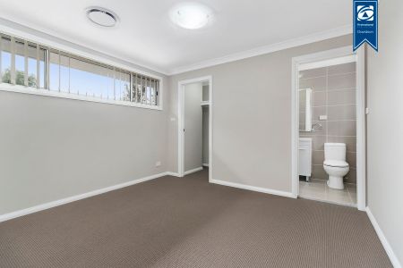 Perfect Modern Home - Photo 2