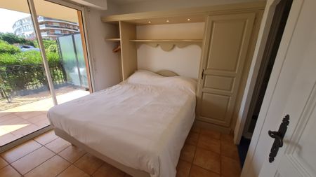 Location Appartement 3 pièces 53m² STE MAXIME 83120 - Photo 4