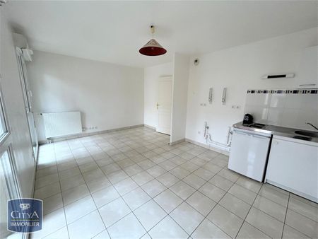 Location Appartement 1 pièce 26m² LILLE 59000 - Photo 4