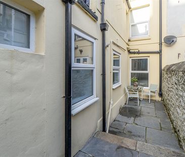 St. Georges Terrace, Plymouth - Photo 5