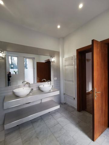 Inchirieri Apartamente 5+ camere Bucuresti - Photo 5