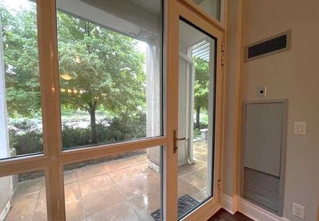 For Lease - 57 Upper Duke Crescent Unit# 107, Markham, Ontario - Photo 4