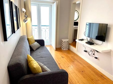 Rua Luz Soriano, Lisbon, Lisbon 1200-407 - Photo 2