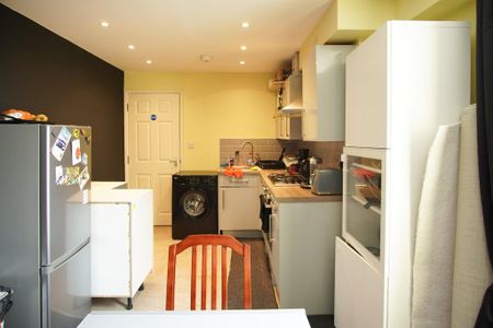2 bedroom house to rent - Photo 3