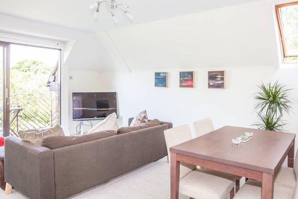 3 bedroom apartment to rent - Photo 1