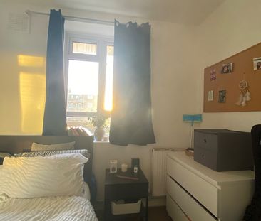 Room in a Shared Flat, Lancaster Ct, SW6 - Photo 1