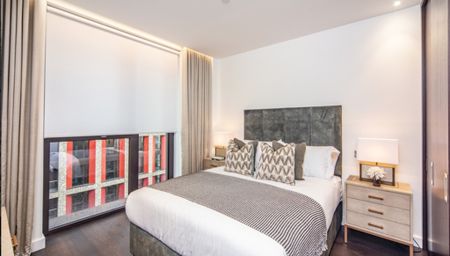 2 Bedroom , - Photo 5