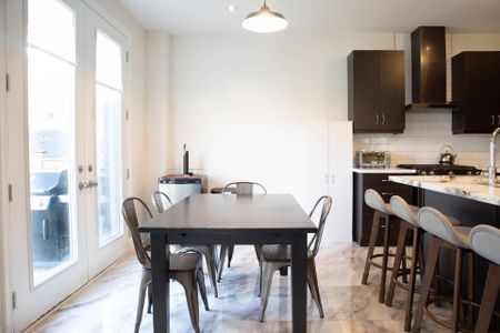 For Lease - 105 Balsdon Hollow, East Gwillimbury, Ontario - Photo 5