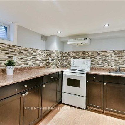 For Lease - 390 oakwood Avenue Unit# Lower, Toronto, Ontario - Photo 1
