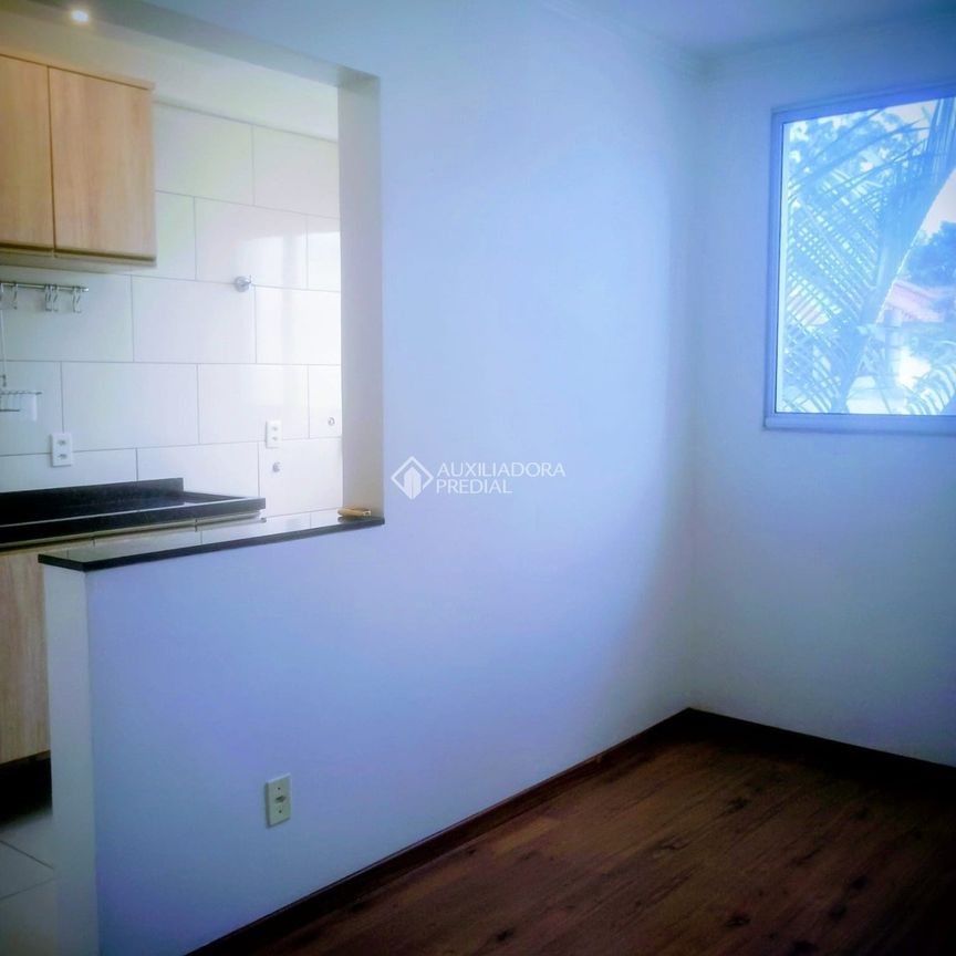 Apartamento com 2 quartos e 65m² para alugar em Sarandi, Porto Alegre. - Photo 1