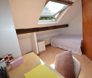 4 bedroom terraced house to rent - Photo 4