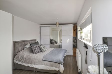 Church Leys, CM18, Harlow - Photo 5