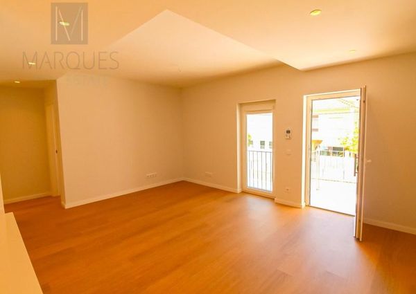 Apartamento T1+1 em Setúbal