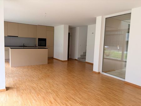 BEAUTIFUL 3.5-BEDROOM DUPLEX WITH TERRACE - Photo 5